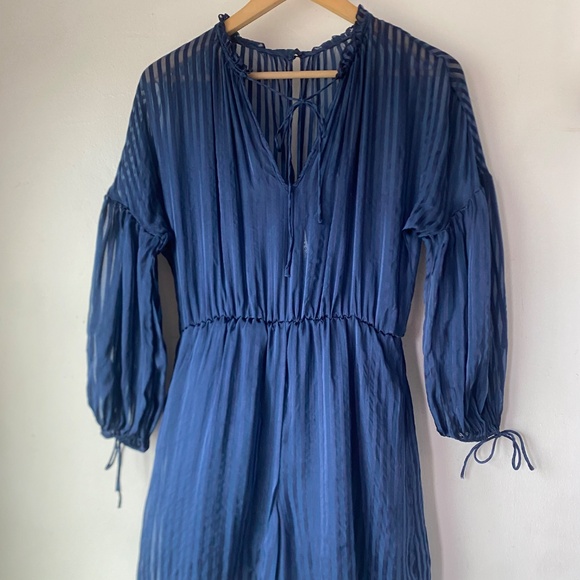 Alice + Olivia 6 Callan Stripe Silk Blend Romper - Picture 3 of 14